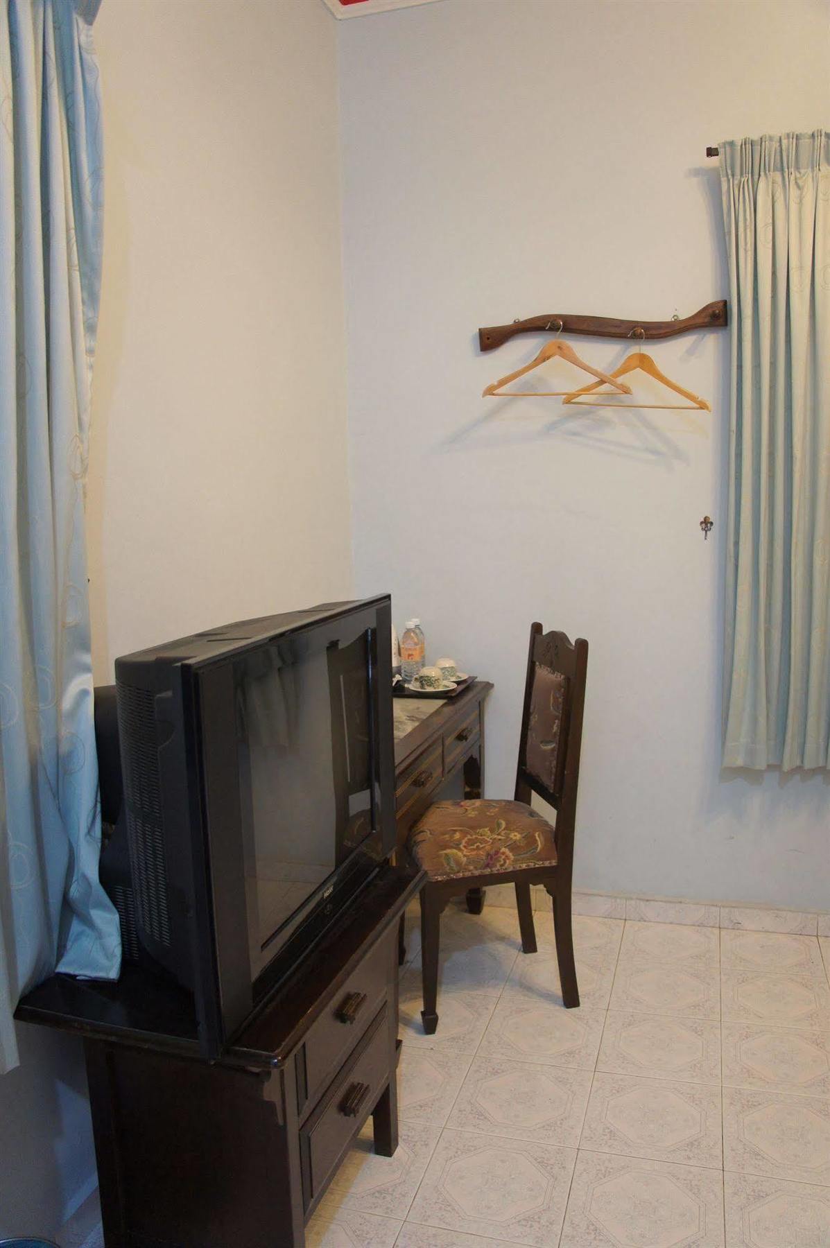 Baba House 4*
